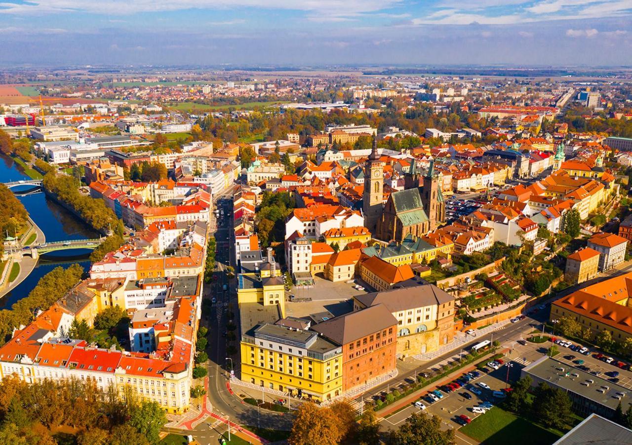 House Otel Hradec Králové Dış mekan fotoğraf