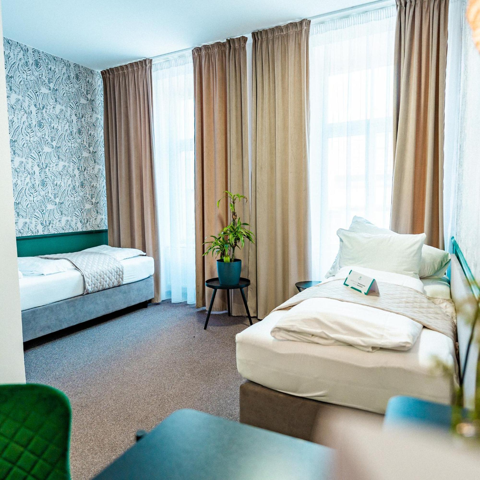 House Otel Hradec Králové Dış mekan fotoğraf
