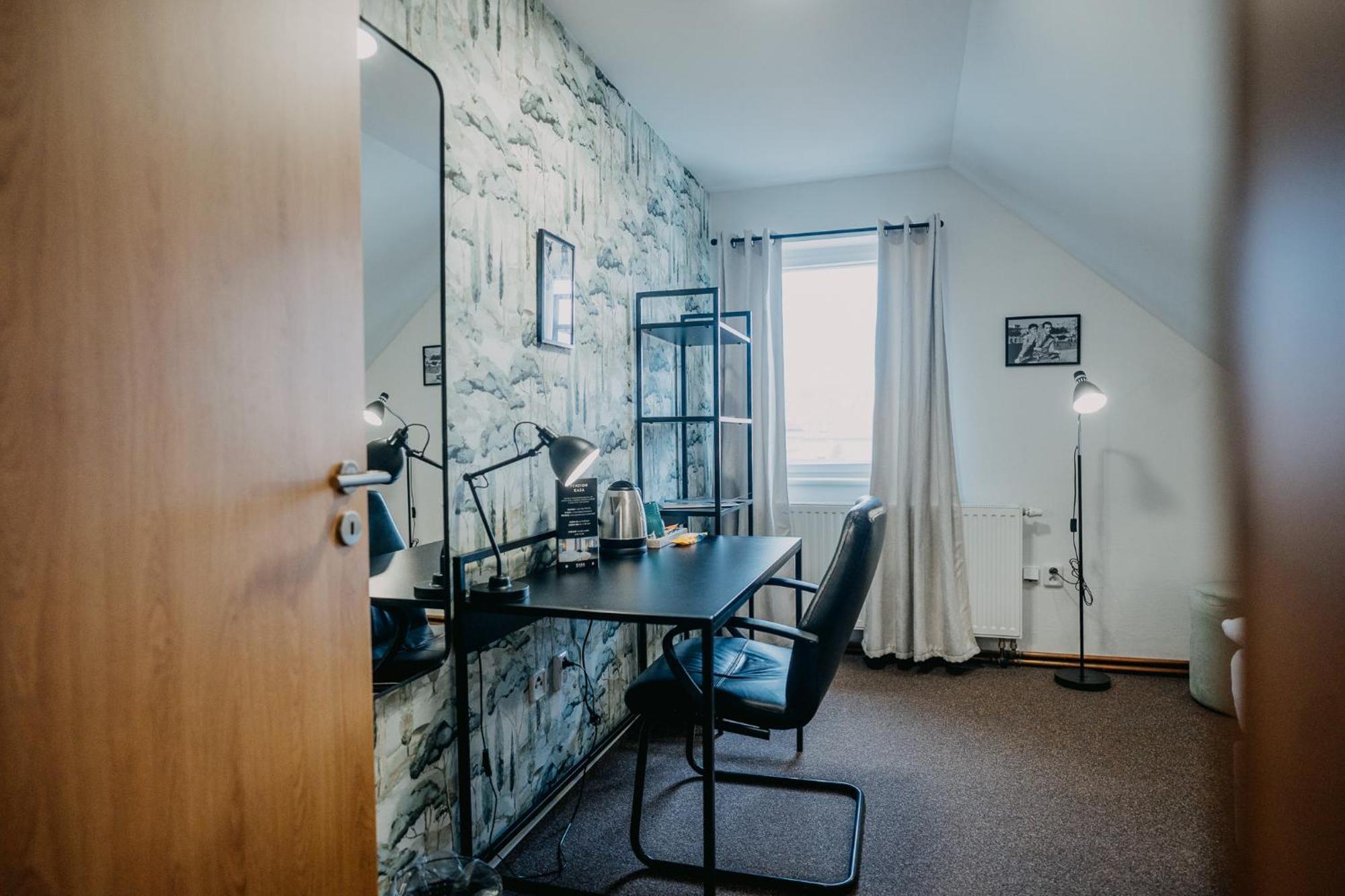 House Otel Hradec Králové Dış mekan fotoğraf