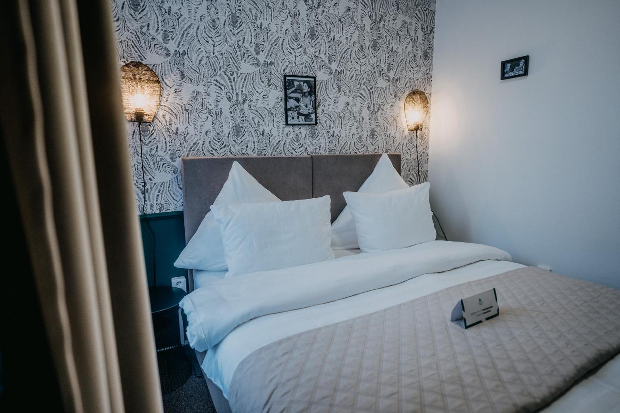 House Otel Hradec Králové Dış mekan fotoğraf
