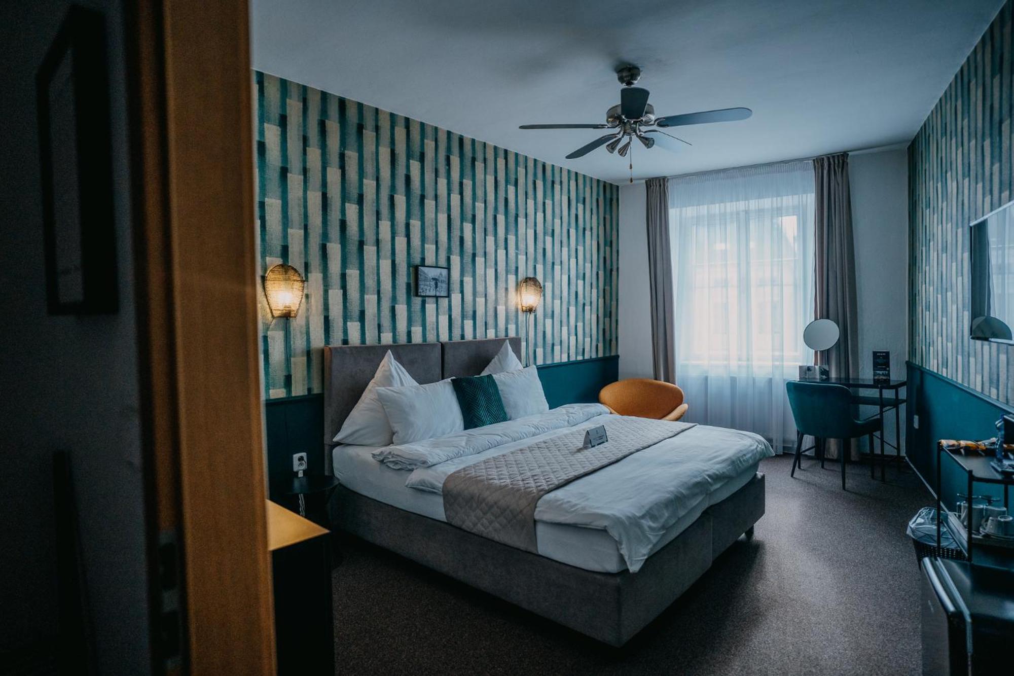 House Otel Hradec Králové Dış mekan fotoğraf
